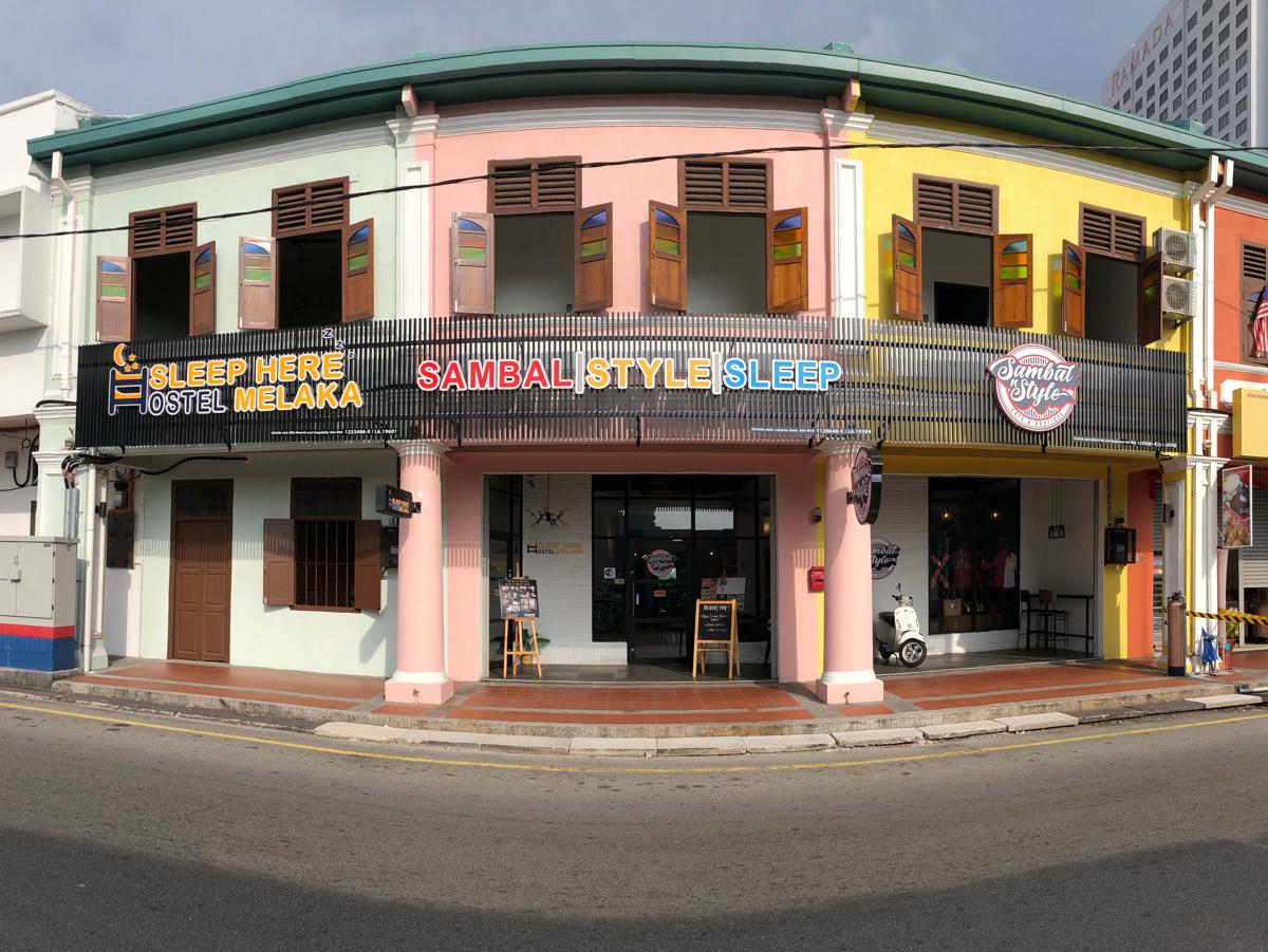 Sleep Here Hostel Melaka photo 2