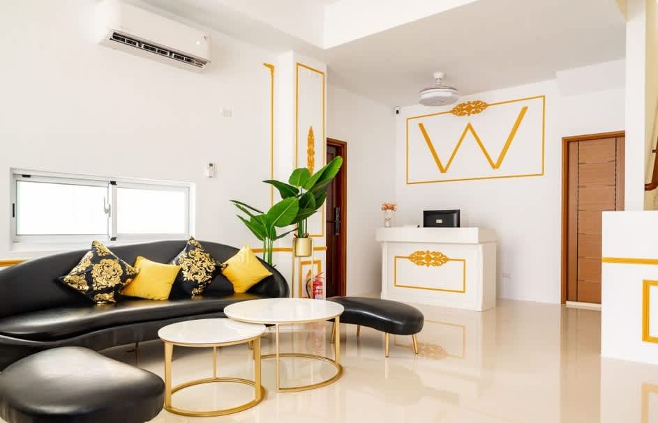 W Hostel photo 2
