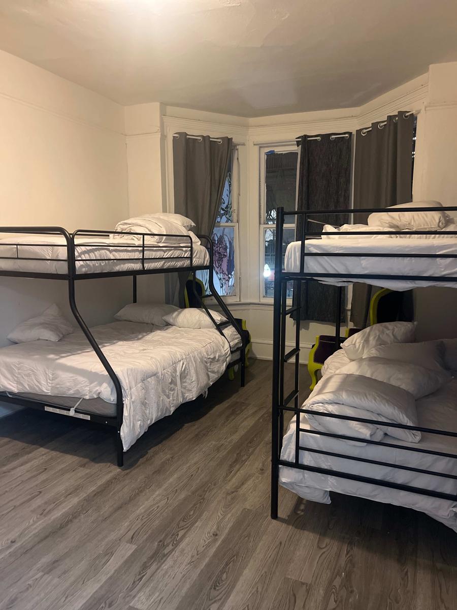 SF Travelers Inn photo 1
