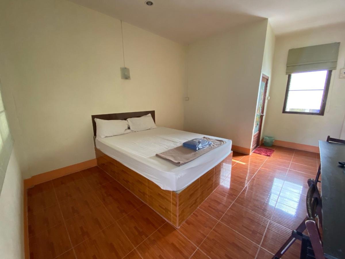 Baan Rim Nam Resort photo 2
