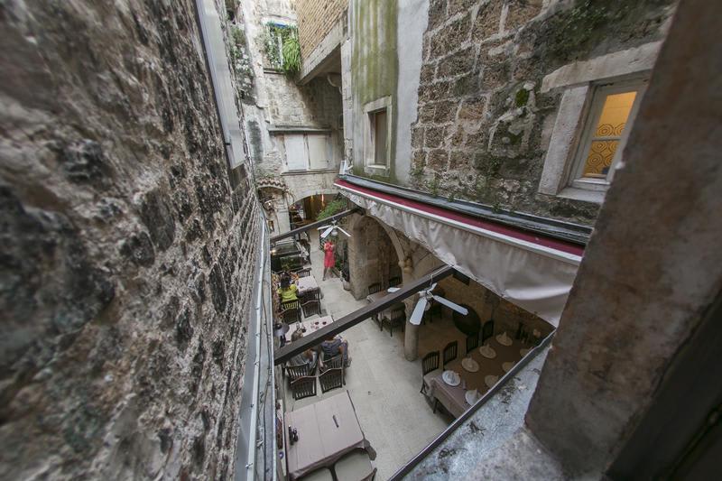 Boutique City Hostel Trogir photo 3