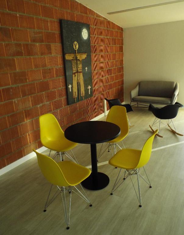 Albergue Santiago 15 photo 4