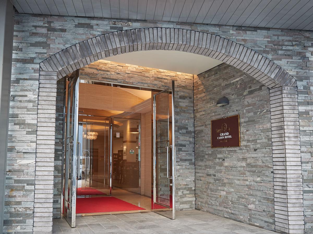 Grand Cabin Hotel Naha Oroku photo 2
