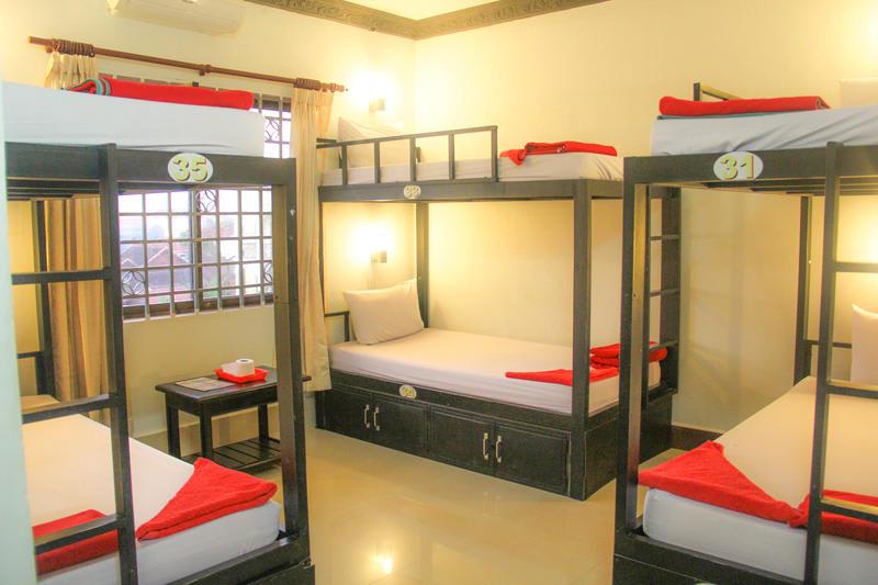 Tropical Breeze Guest house photo 3