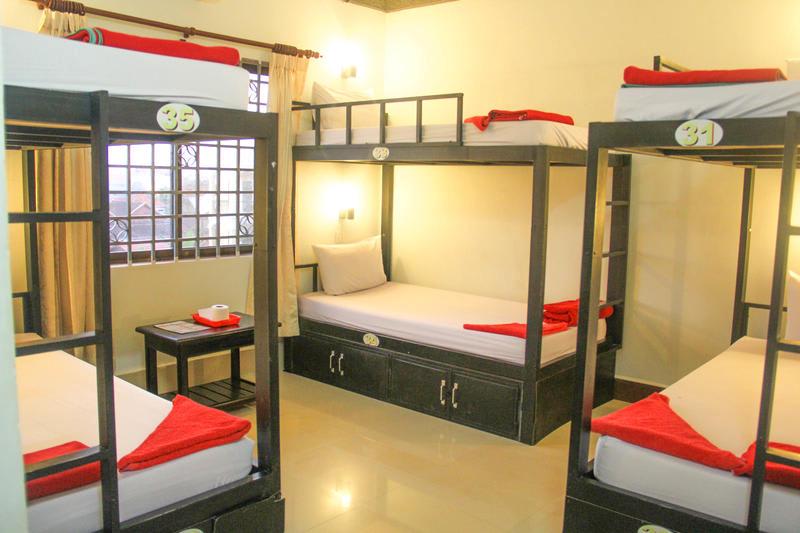 Tropical Breeze Guest house photo 4