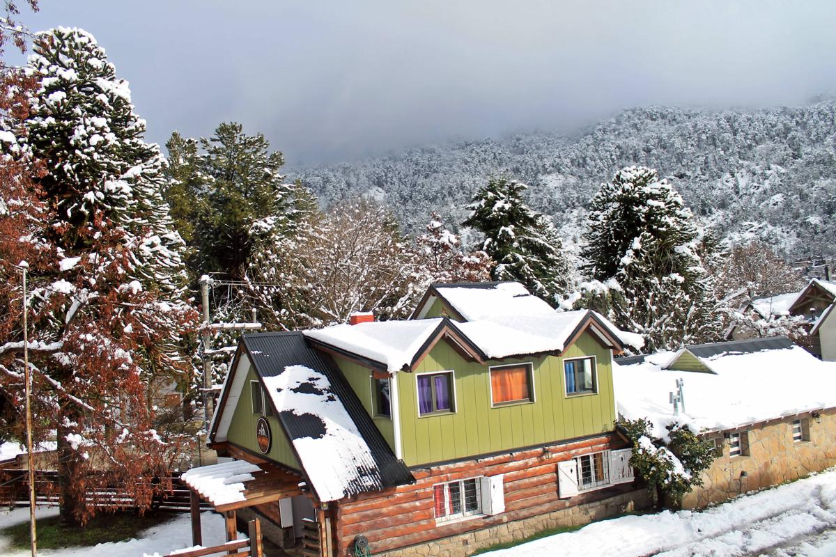 Alhue Patagonia Hostel photo 2