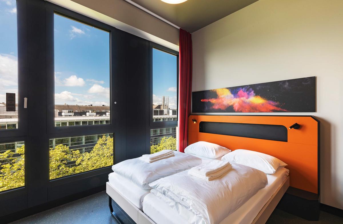MEININGER Geneve Centre Charmilles photo 1
