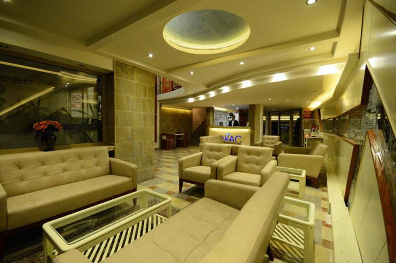 Anzac Hotel photo 1