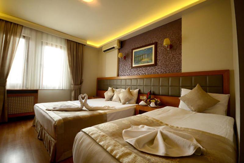 Anzac Hotel photo 4