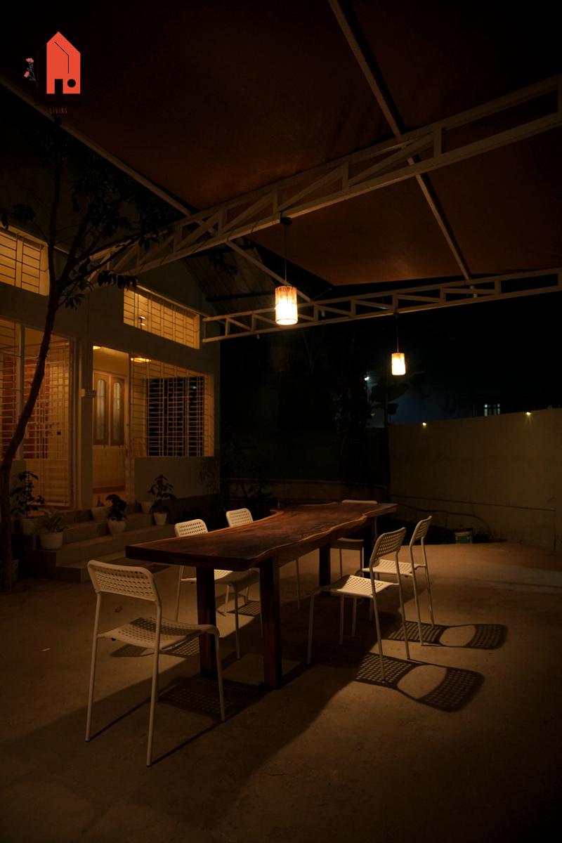 Downtuned Estrada : A Homestead Retreat photo 4