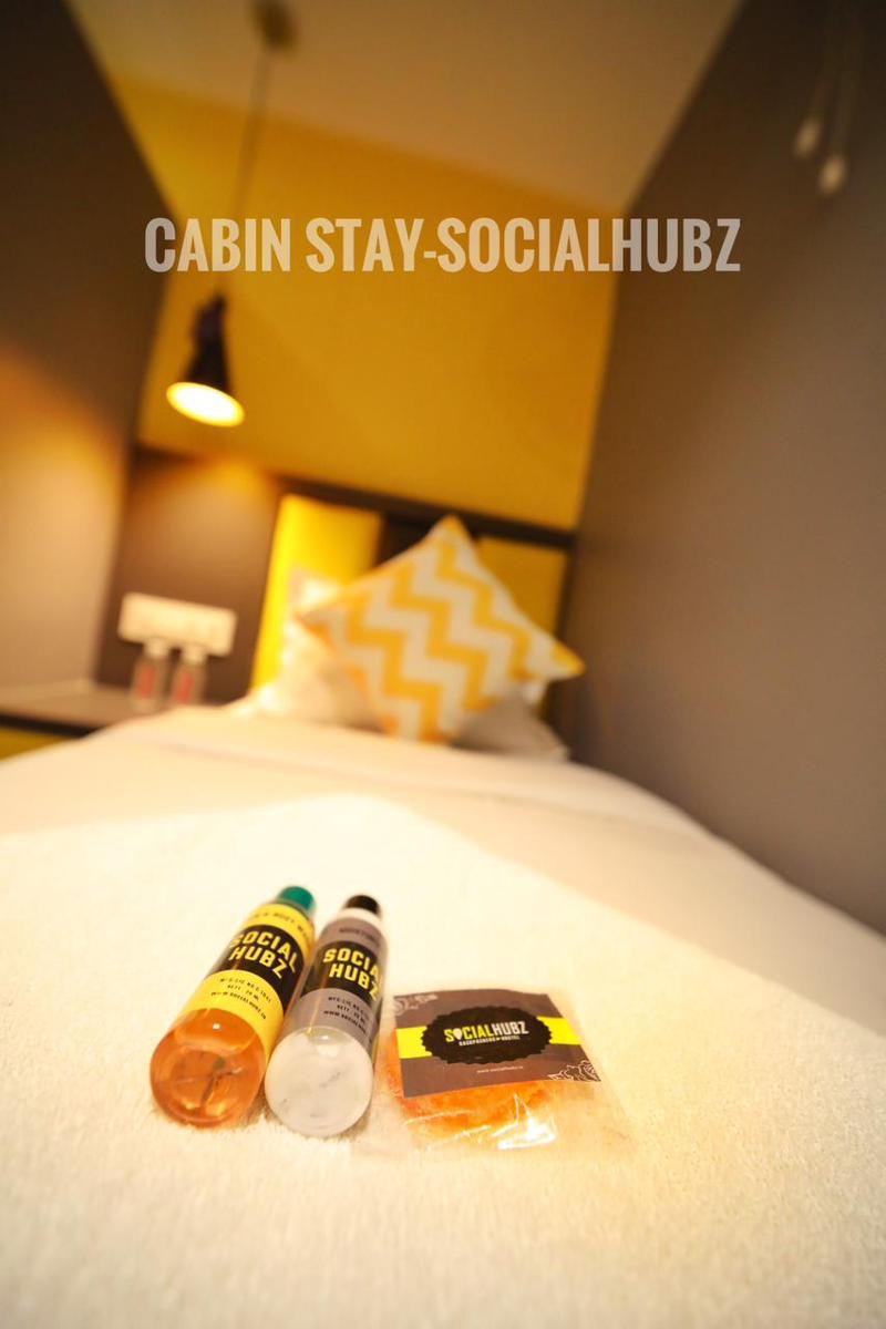 CABIN STAY MAROL - The Hubz photo 3