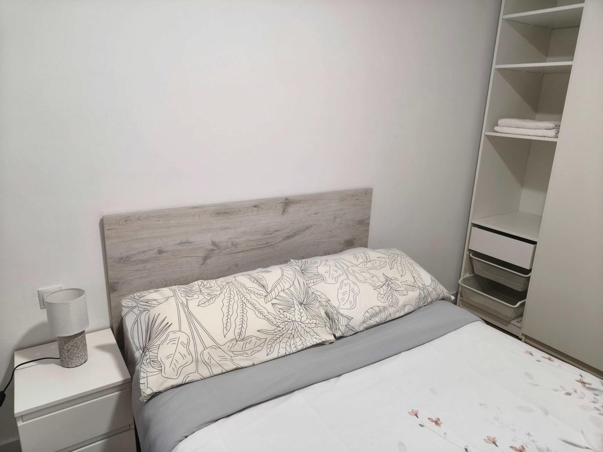 Habitación con balcón centro Bilbao Artístico photo 3