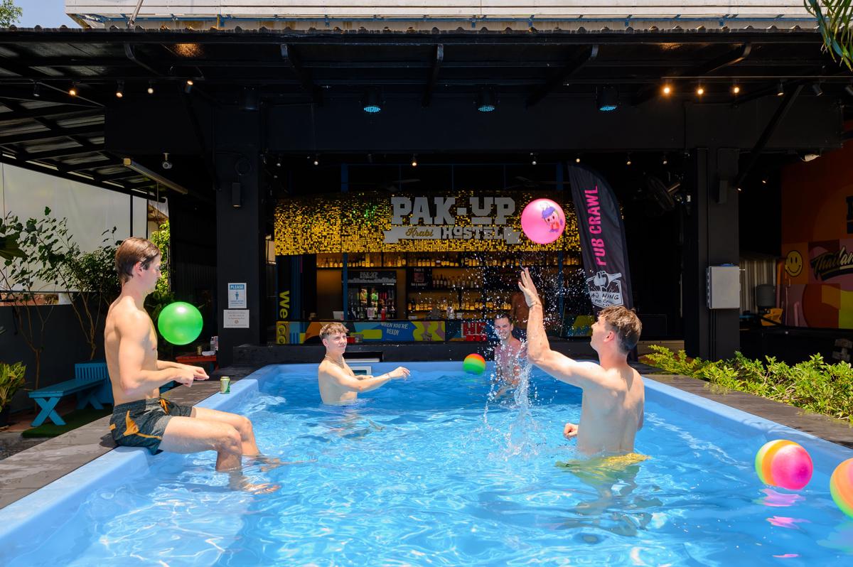 Pak-Up Hostel photo 2