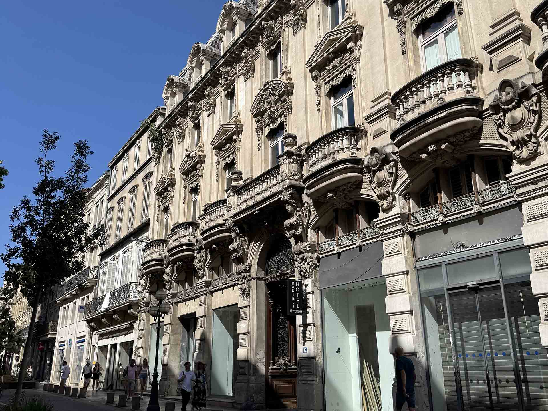 Auberge de Jeunesse HI Avignon photo 2