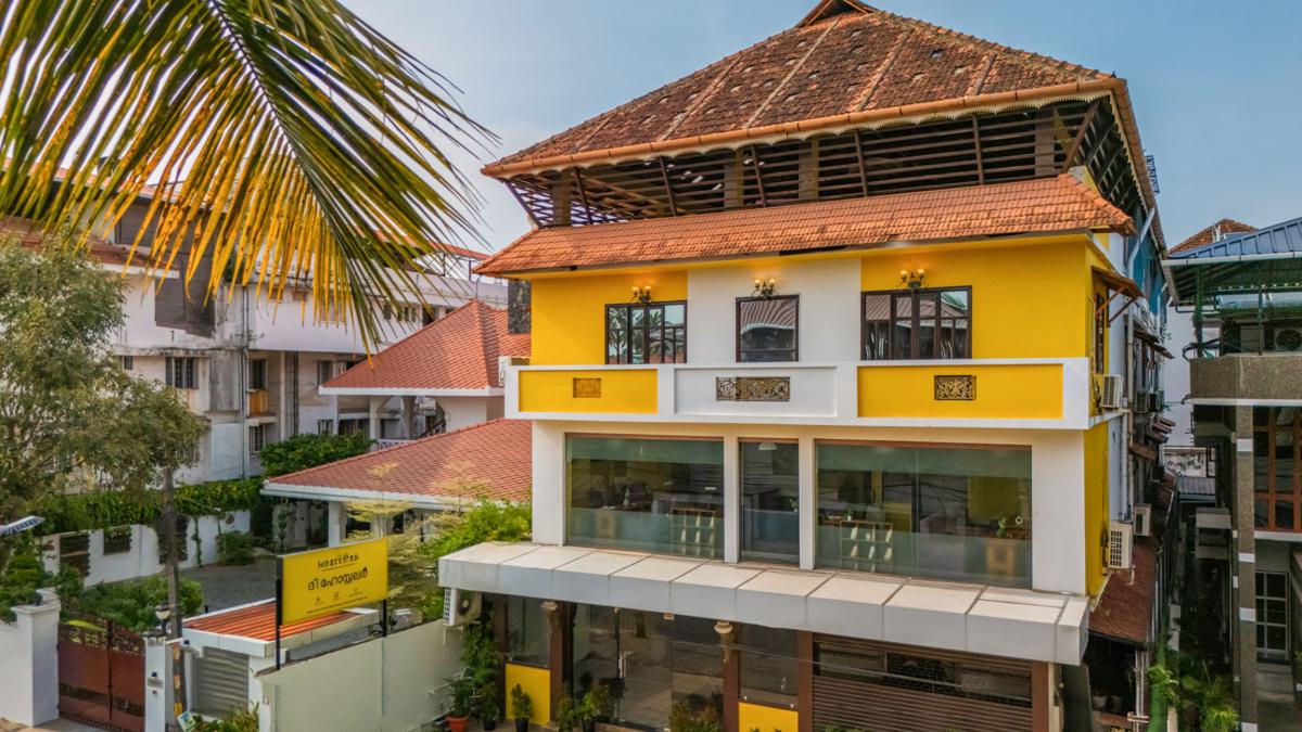 The Hosteller Fort Kochi, Ocean Edge photo 1
