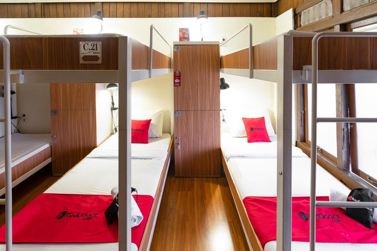 RedDoorz Hostel @ Dago 2 photo 2