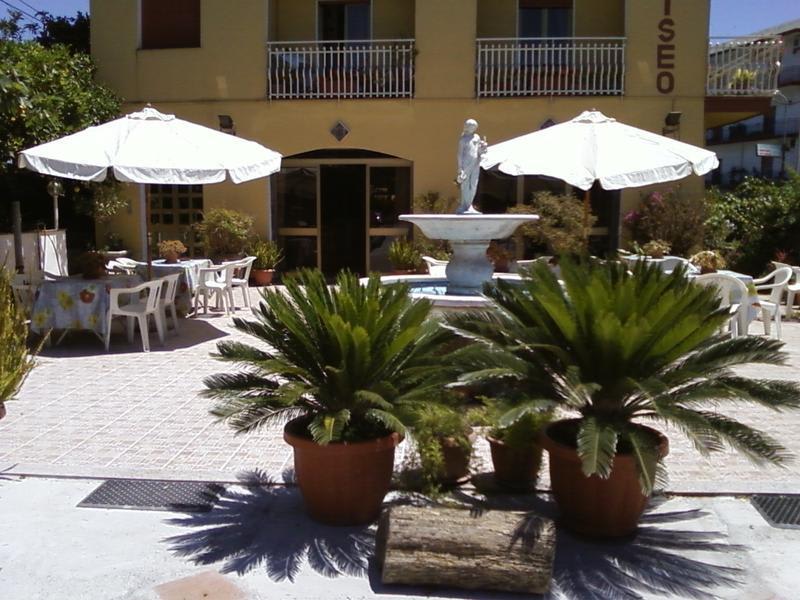 Hotel Eliseo 1 photo 4