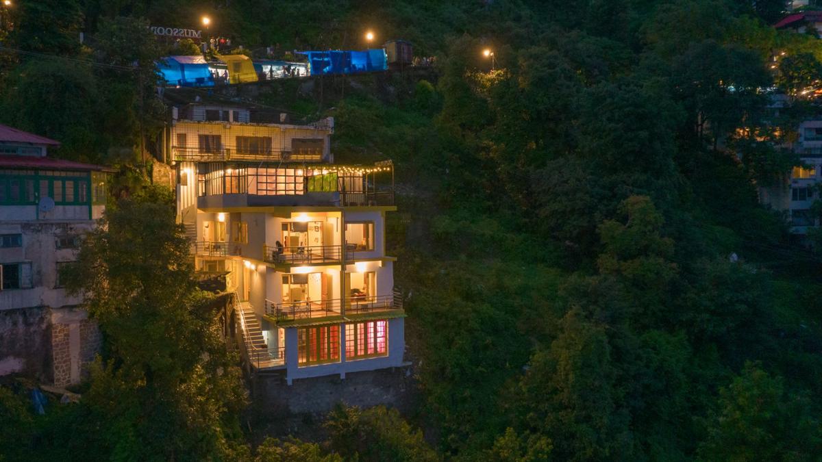 The Hosteller Mussoorie, Mall Road photo 4