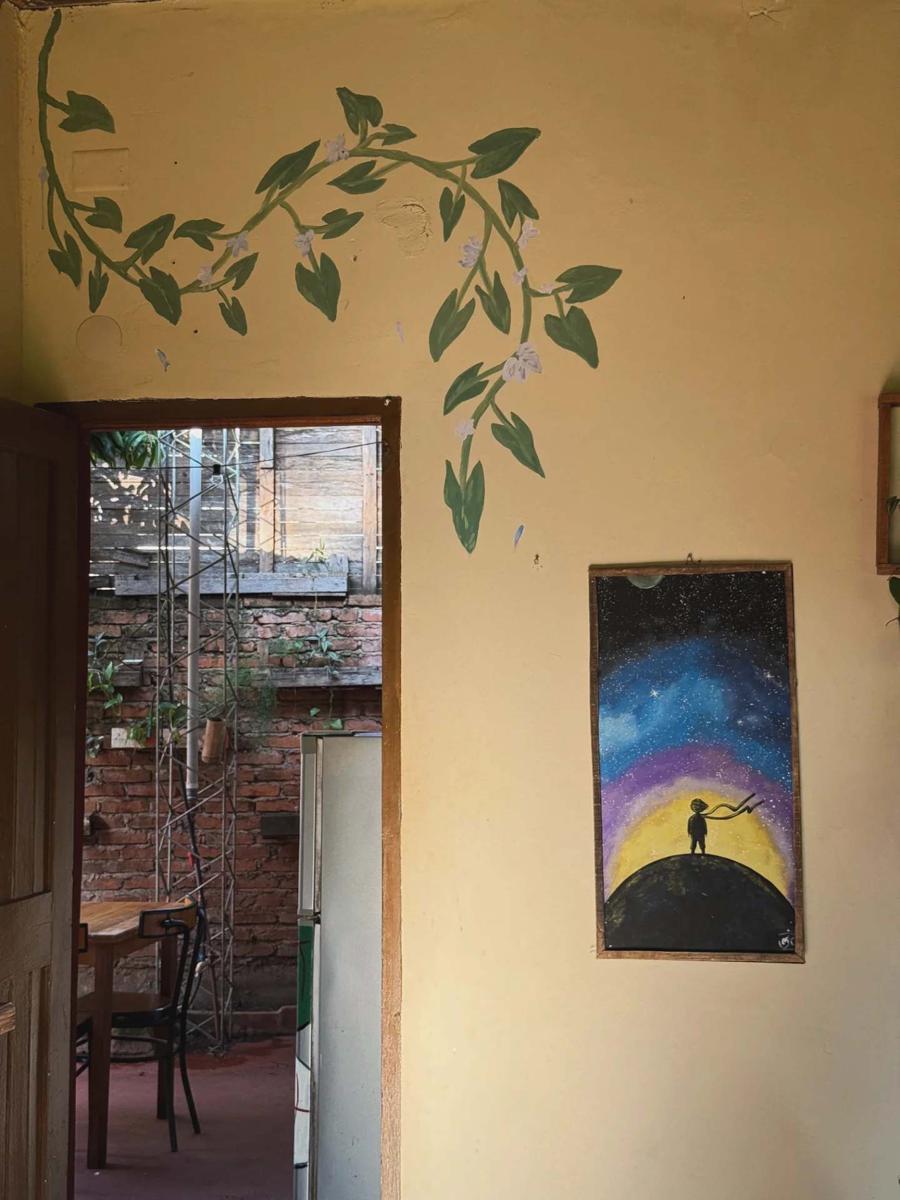 Bungalow Hostel photo 3