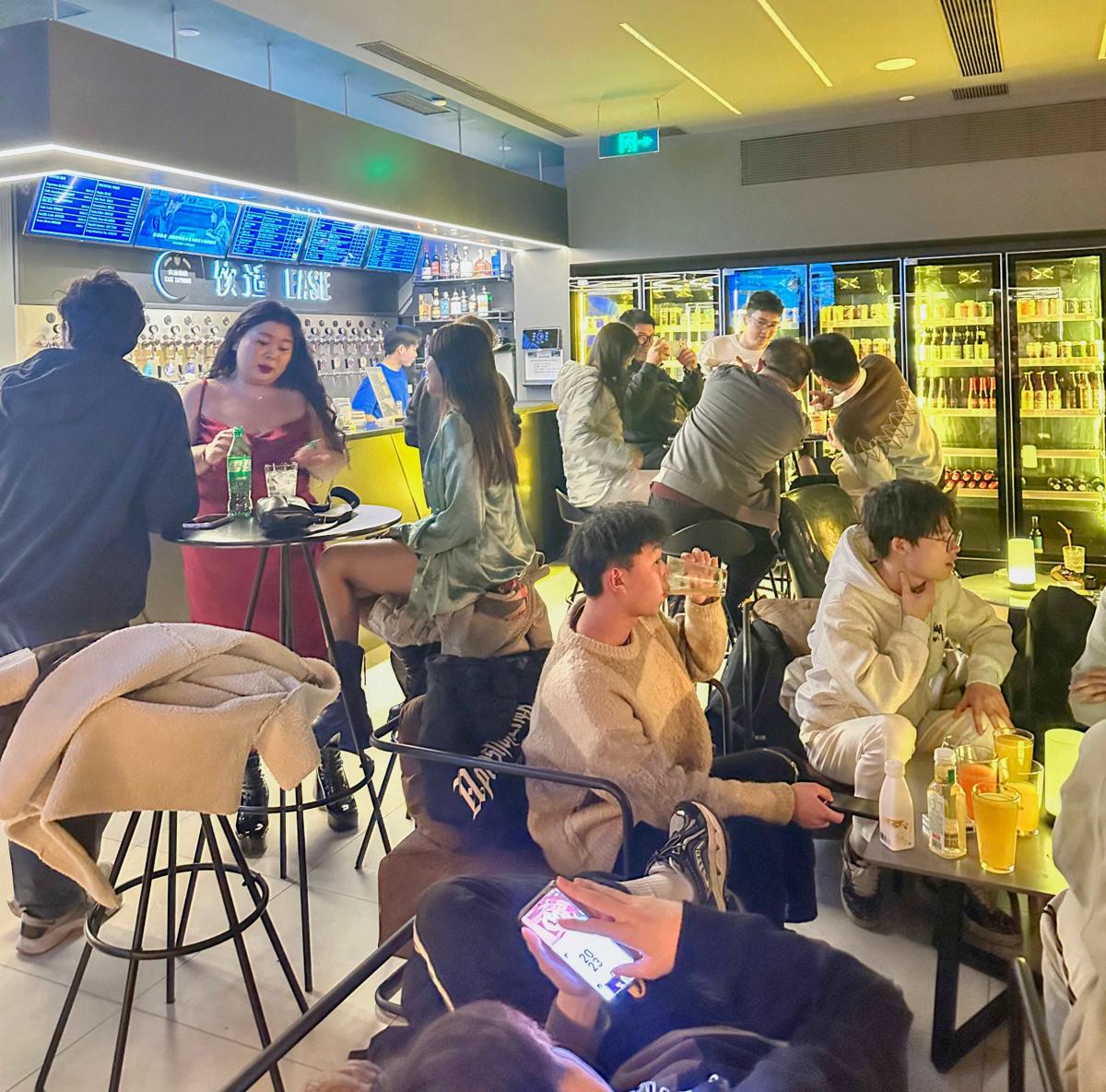 Dayin Hostel-East Nanjing Road & The Bund photo 2
