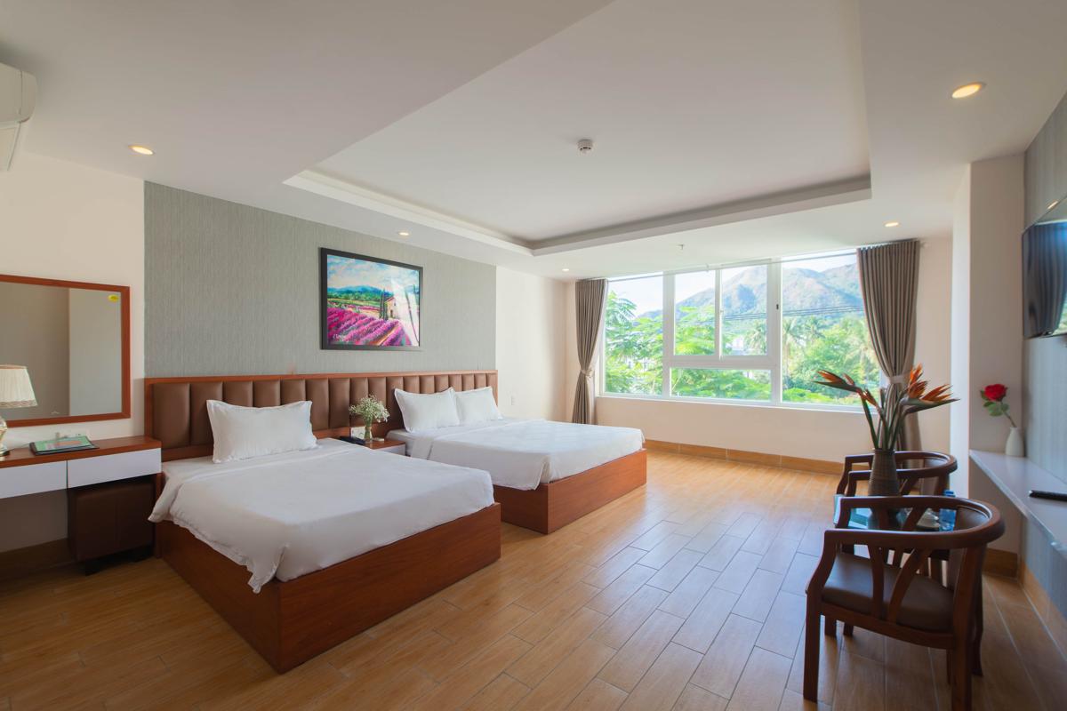 Canary Nha Trang photo 2