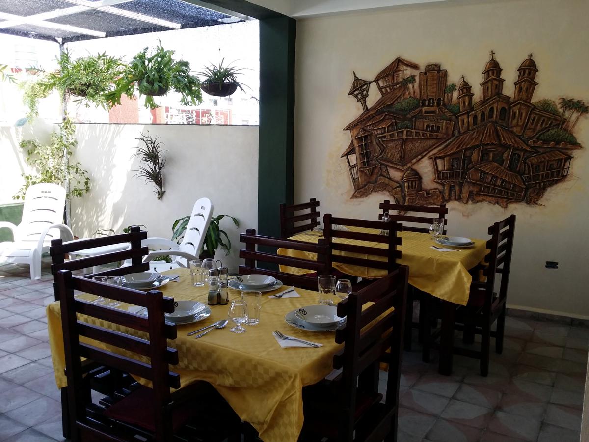 Hostal Heredia photo 4