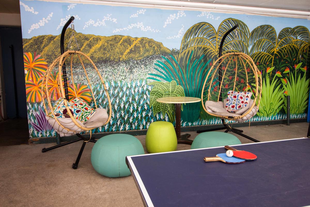Waikiki Beachside Hostel photo 3