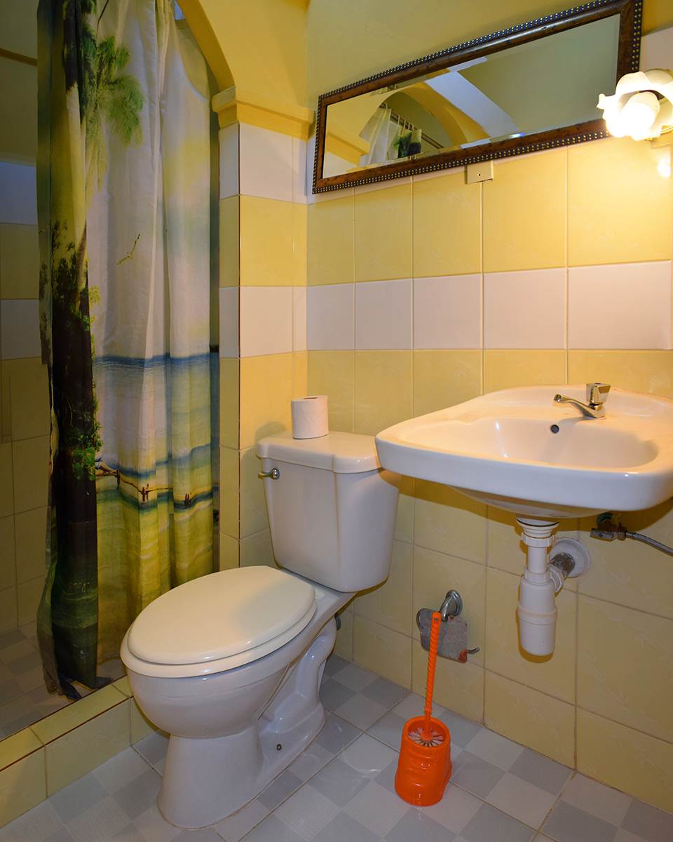 Yanara Fambyh Hostal photo 3