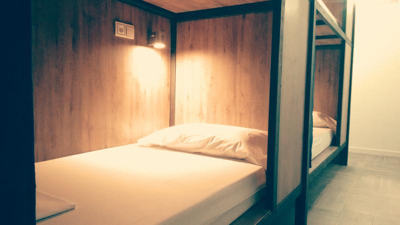The Market Hostel Alicante photo 2
