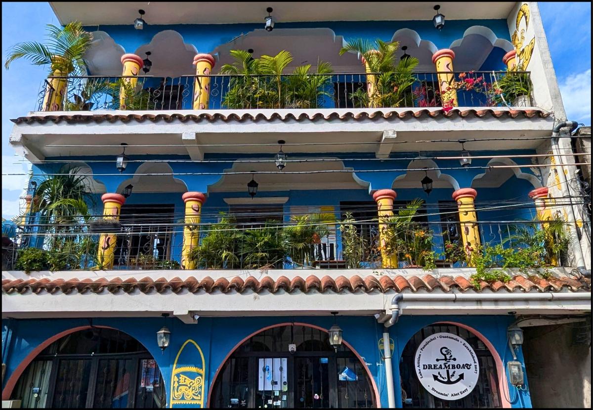 Dreamboat Hostel photo 2