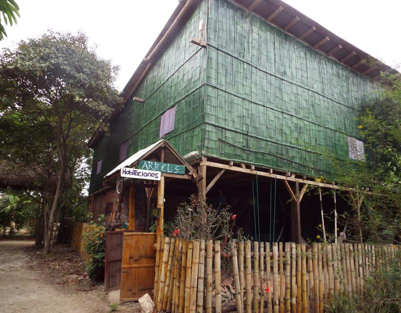 Arrels Hostel photo 3