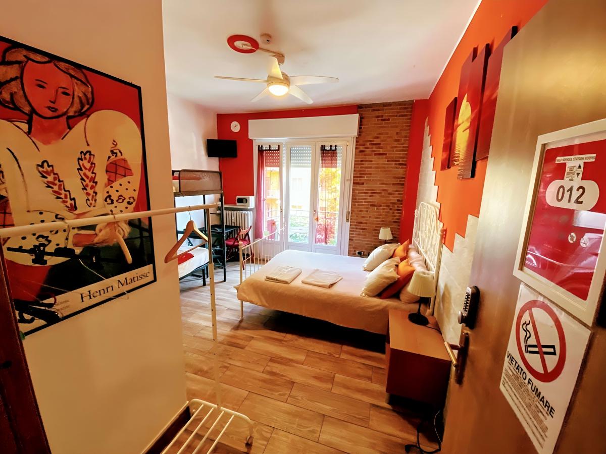 Europe Station Rooms photo 1
