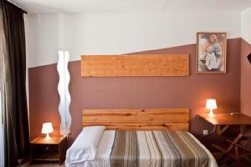 Abaaly Hostal photo 3