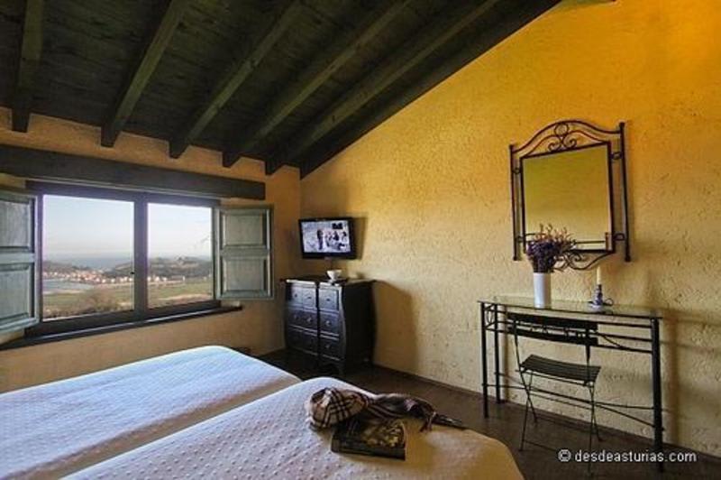 Hotel Rural Paraje del Asturcon photo 2