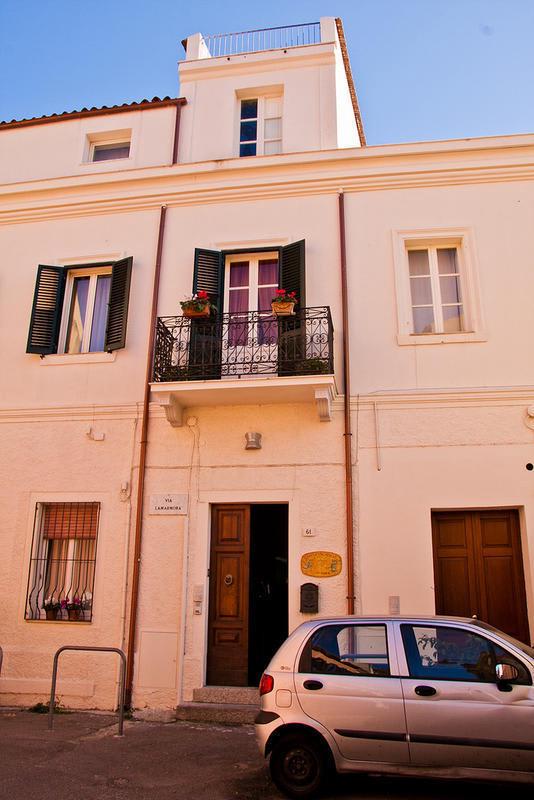 Domo Janas Affittacamere Guesthouse photo 2