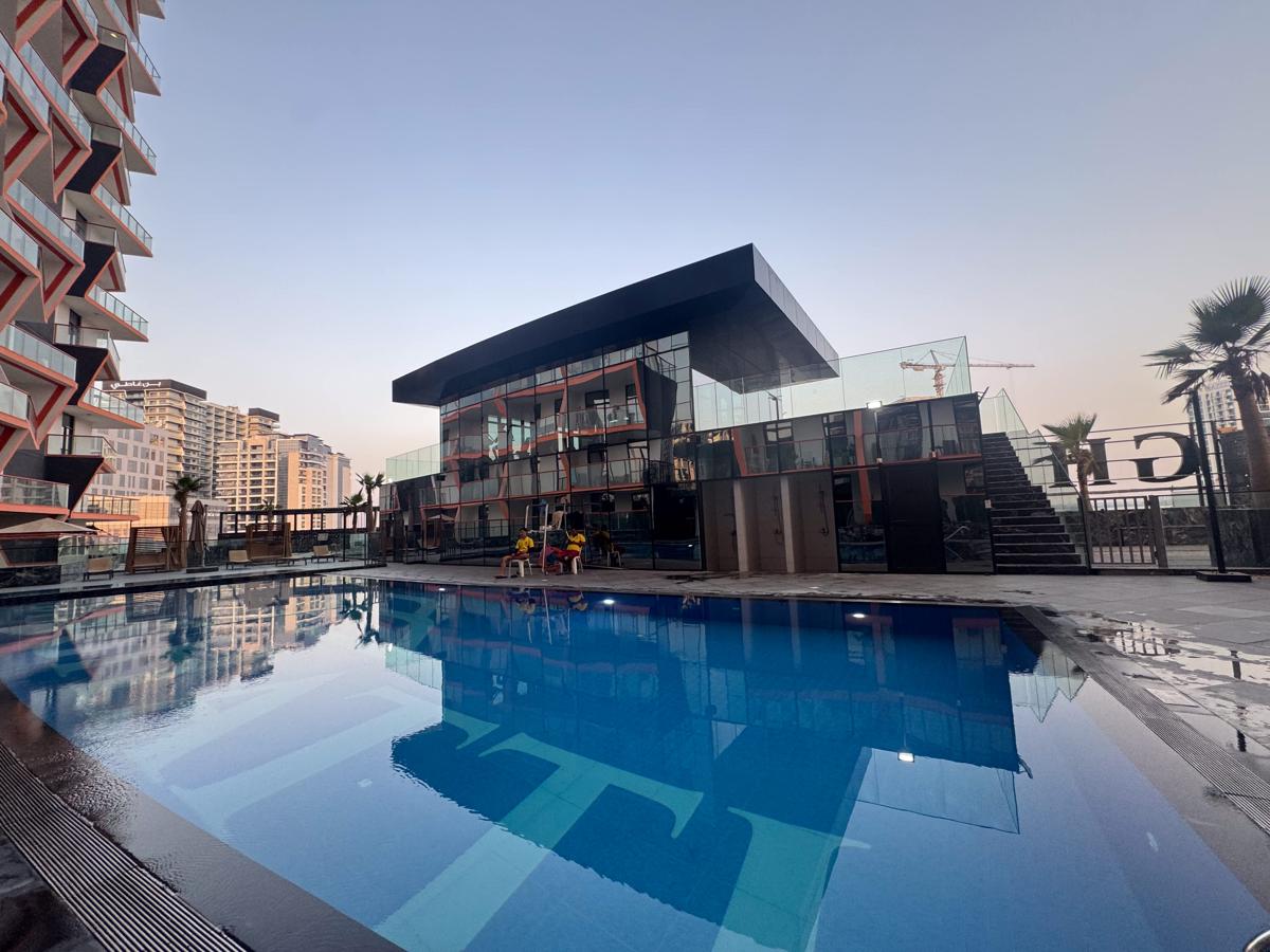 Grapeful Stay Hostel Dubai | Gym & Pool Access photo 1