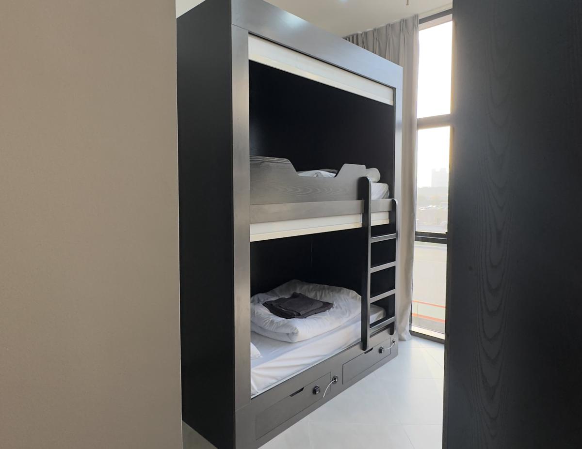 Grapeful Stay Hostel Dubai | Gym & Pool Access photo 2