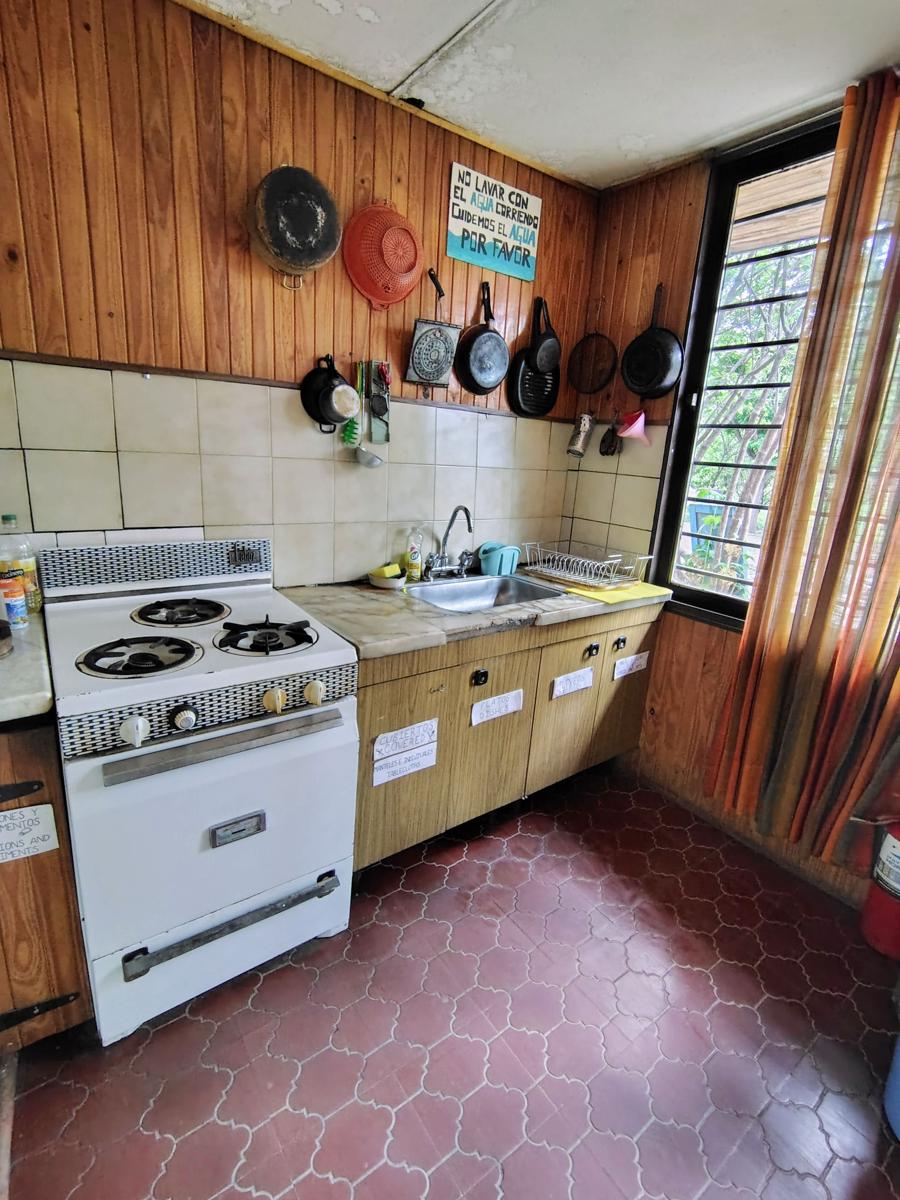 Hostel y Camping Sin Fronteras Mendoza photo 4