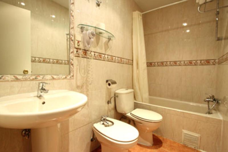 Hostal Los Alpes photo 5