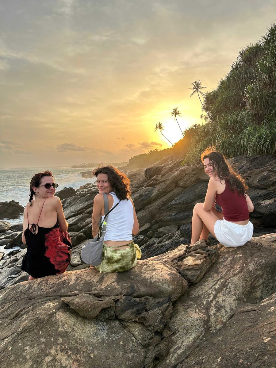 Barefoot Backpackers Hostel, Hiriketiya Beach photo 3