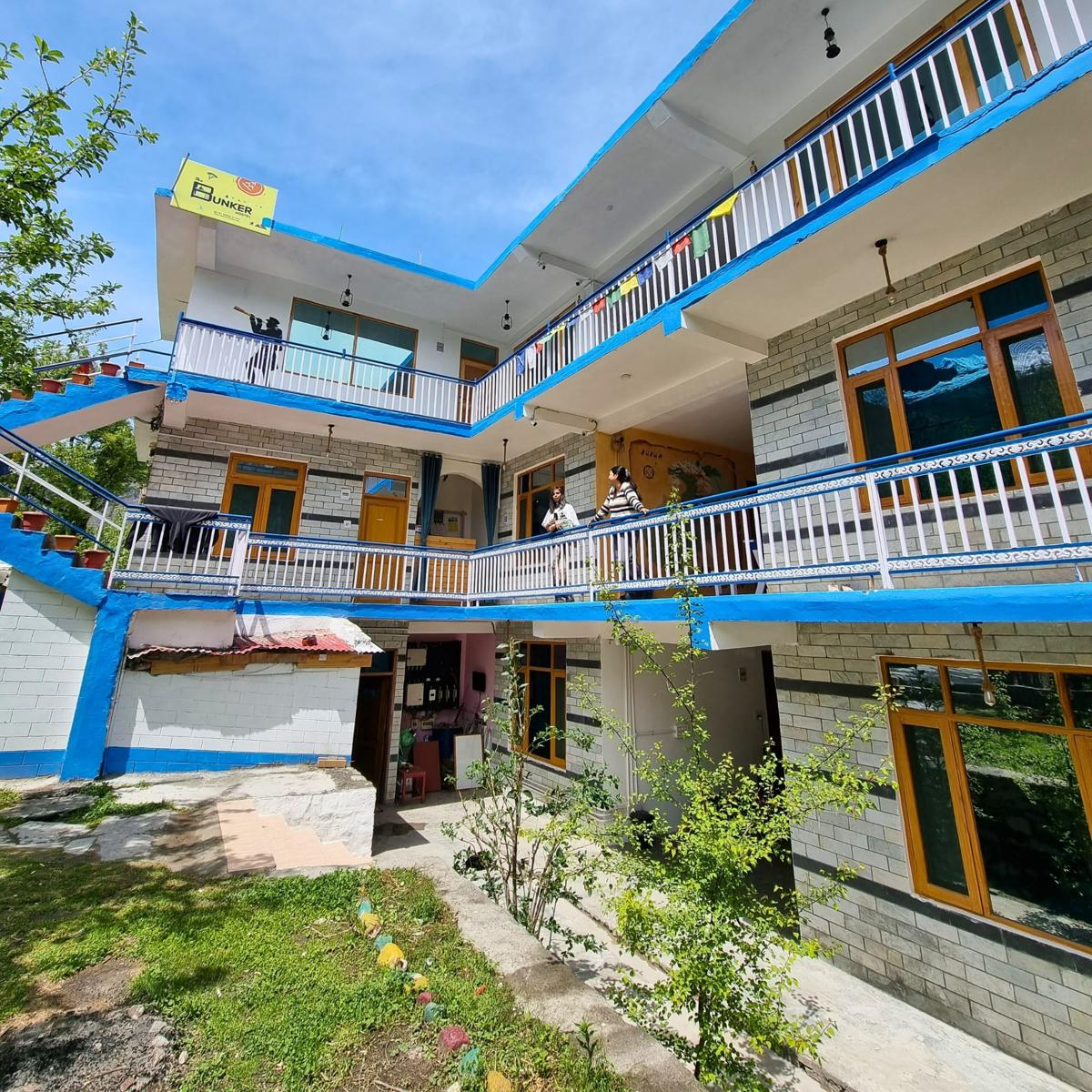 The Bunker Burwa Manali photo 4