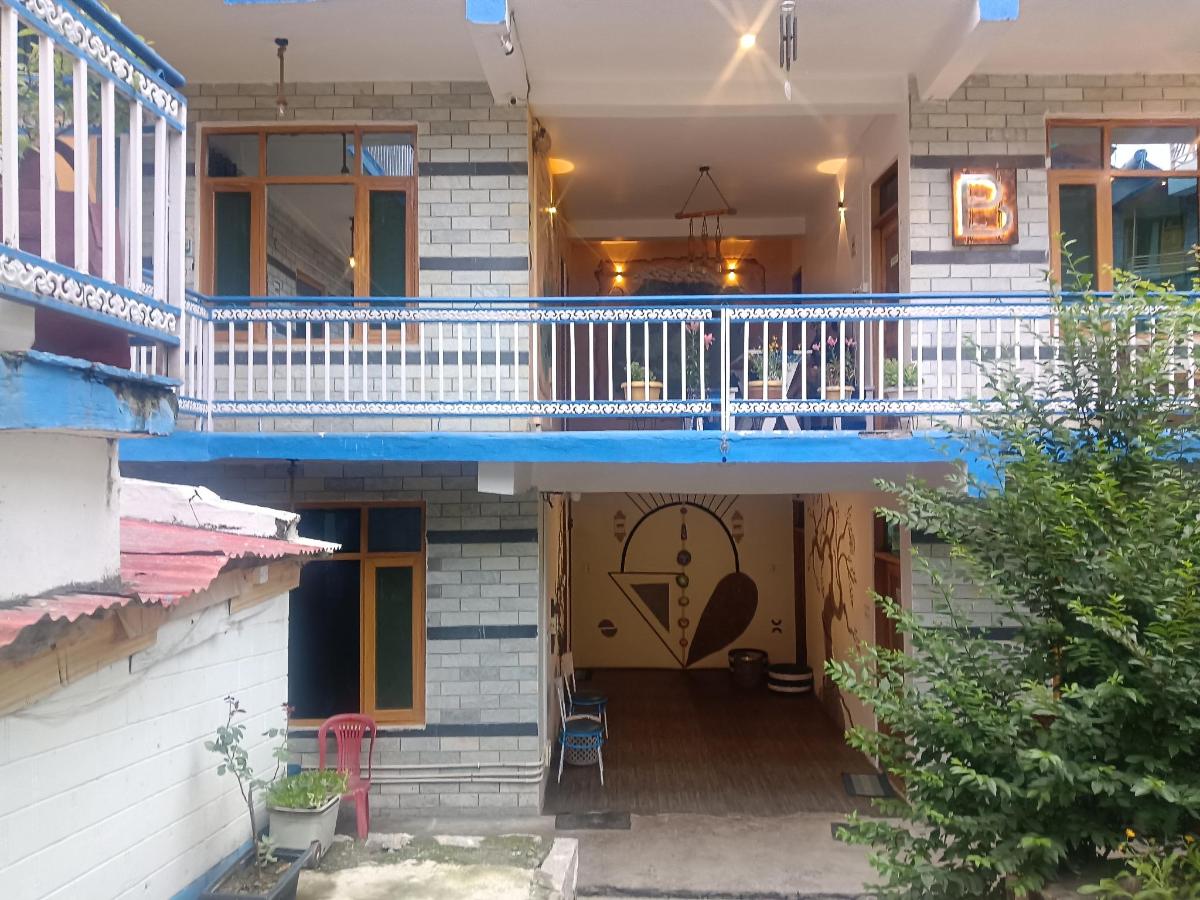 The Bunker Burwa Manali photo 6