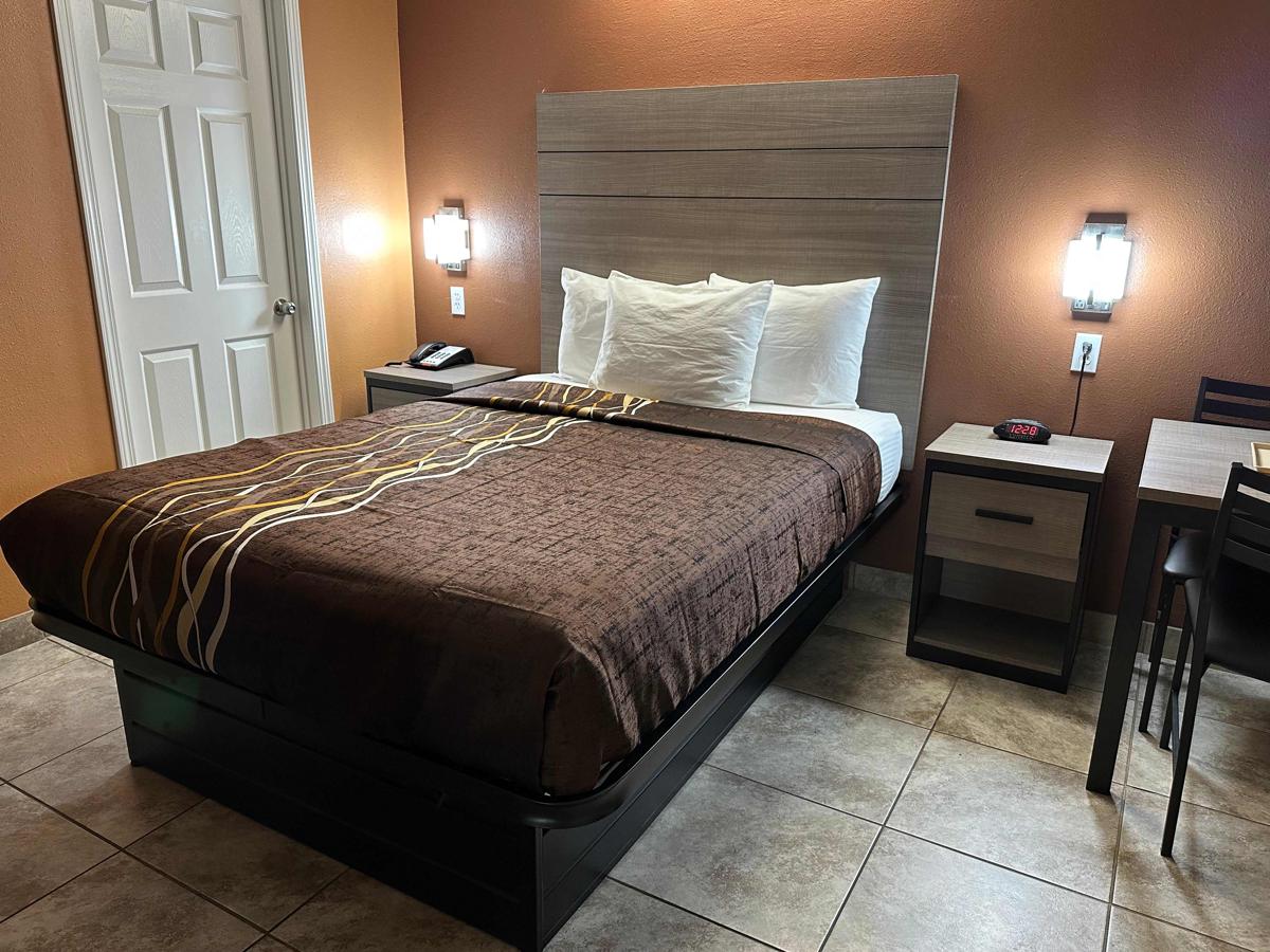 New Corral Motel photo 4