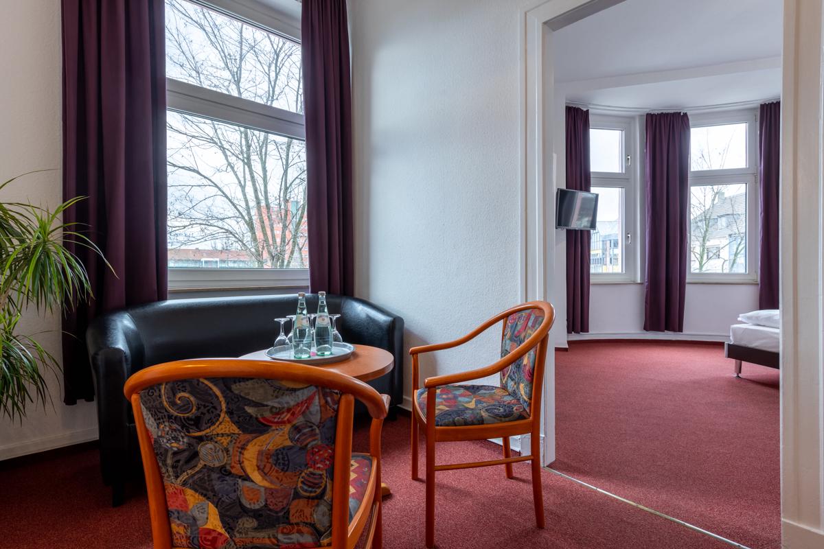 TripInn Hotel Schumann photo 4