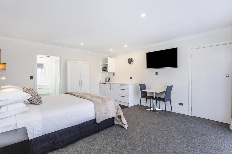 Superior Dunedin Apartments photo 3