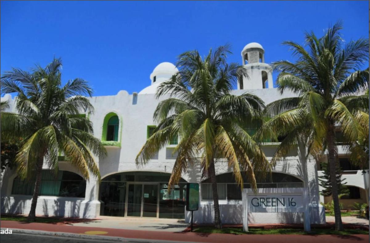 Nirvana Hotel photo 2