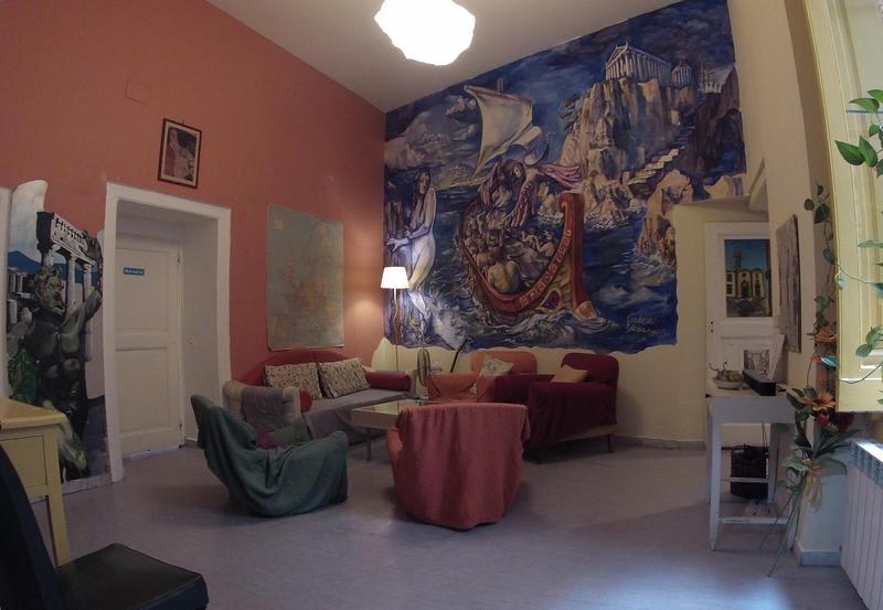 6 Small Rooms photo 1