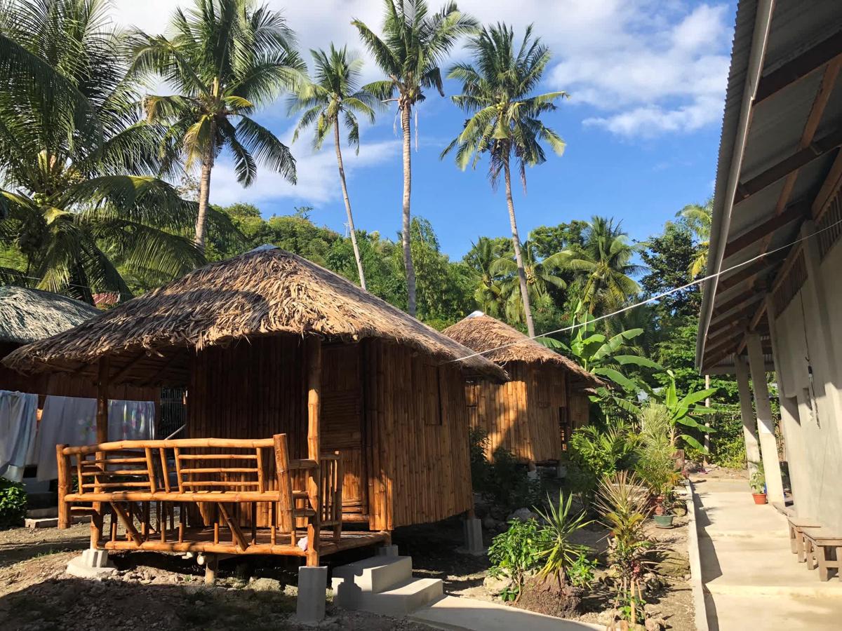 Sharky Hostel Oslob photo 1