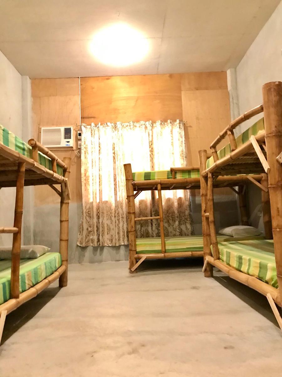 Sharky Hostel Oslob photo 2