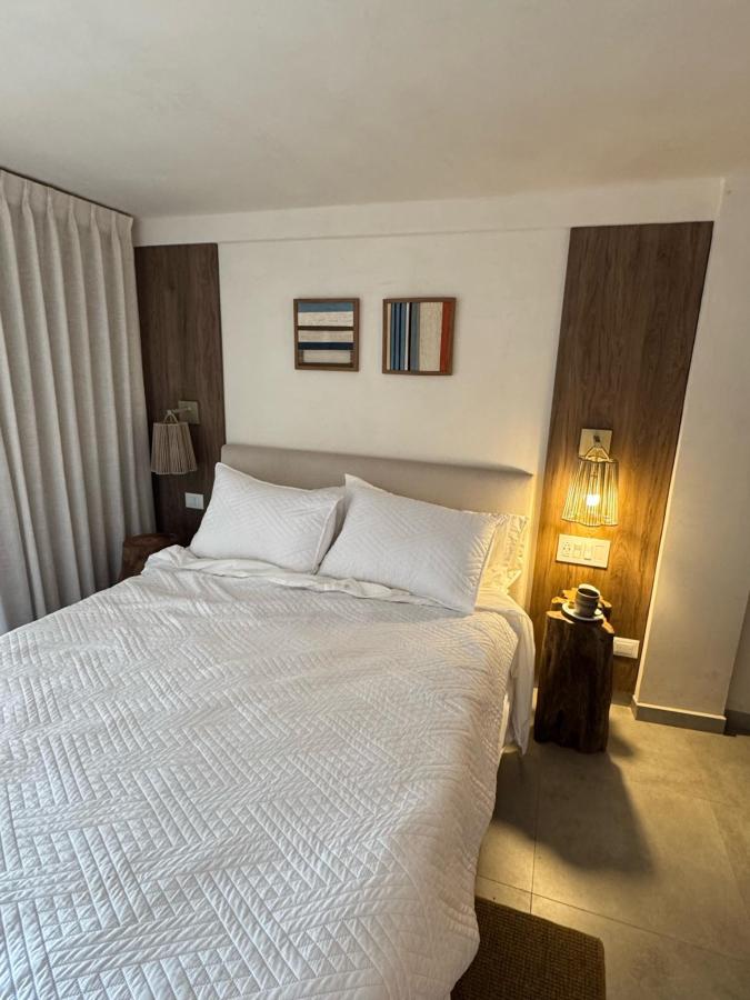 Iguana Surf Camp & Beachfront Hotel photo 6